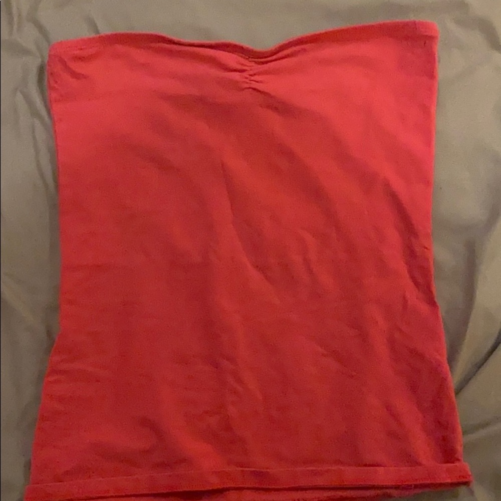 strapless top